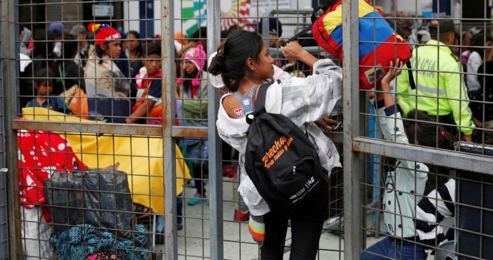 Ecuador concede prórroga a venezolanos para obtener visa por razones humanitarias 8