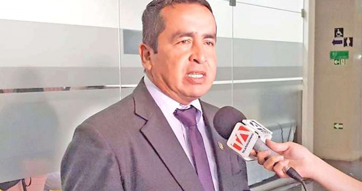 Asambleísta Elio Peña encarga análisis de megacontratos mineros 10