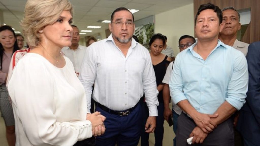 Alcaldesa de Guayaquil Cinthya Viteri pide al gobierno devuelva el IVA 1