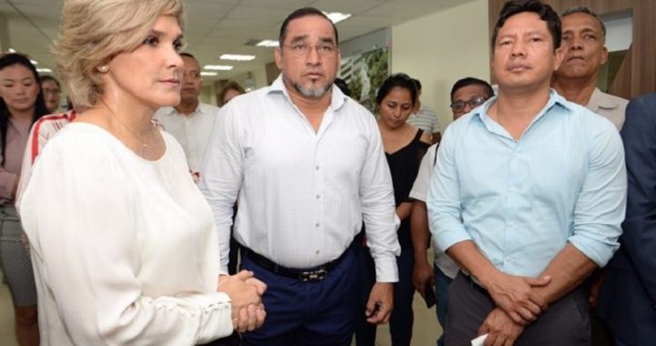 Alcaldesa de Guayaquil Cinthya Viteri pide al gobierno devuelva el IVA 14