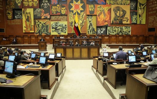 ASAMBLEA NACIONAL APROBÓ INFORME QUE RECOMIENDA EL JUICIO POLÍTICO AL PRESIDENTE DE LA REPÚBLICA. 12